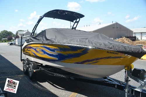 the graphic guys custom vehicle wraps in ham lake boats